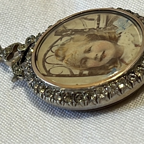 Antique Edwardian 900 Silver Double Side Portrait Locket Pendant - Picture 7 of 16